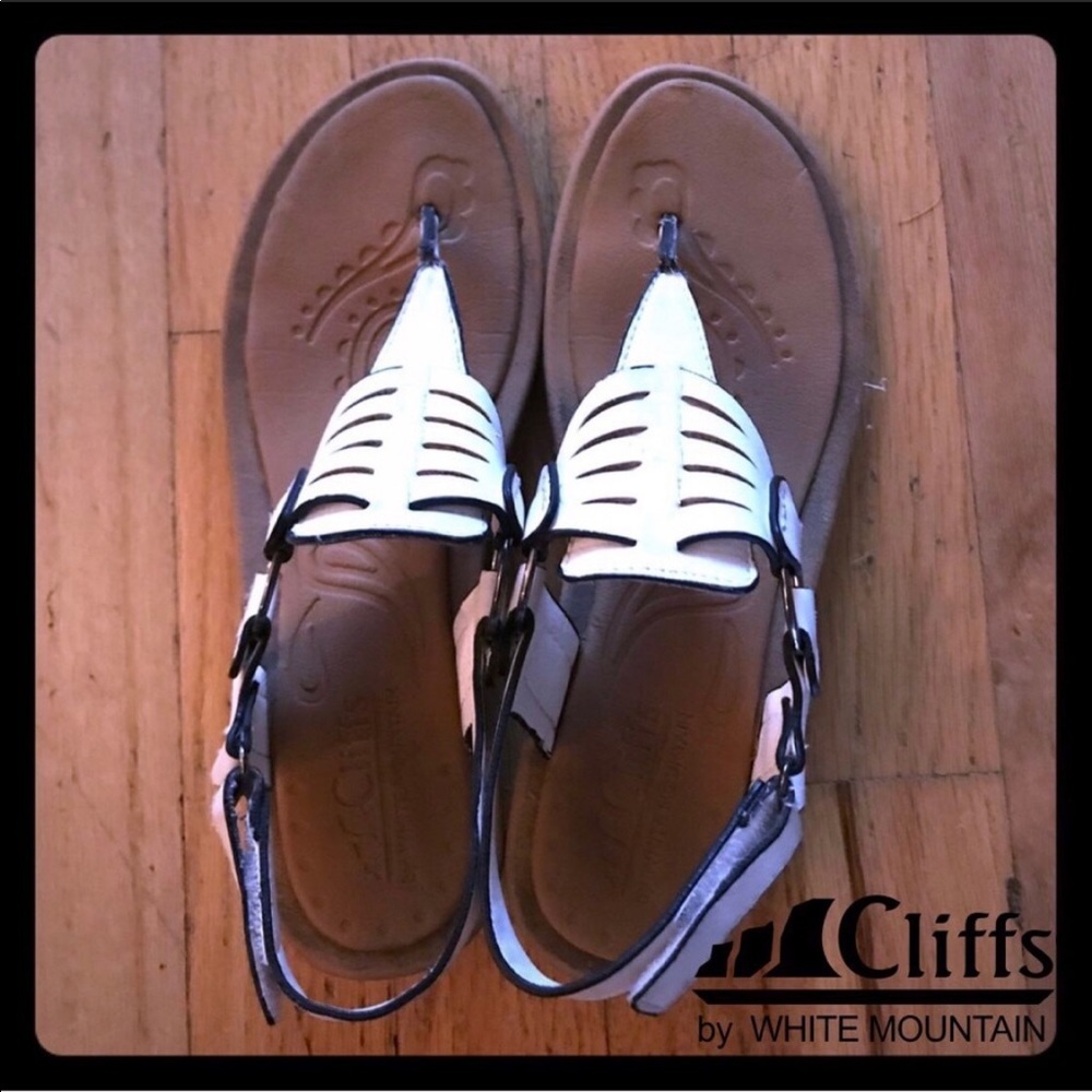 White Sandals by Cliffs | Size 6